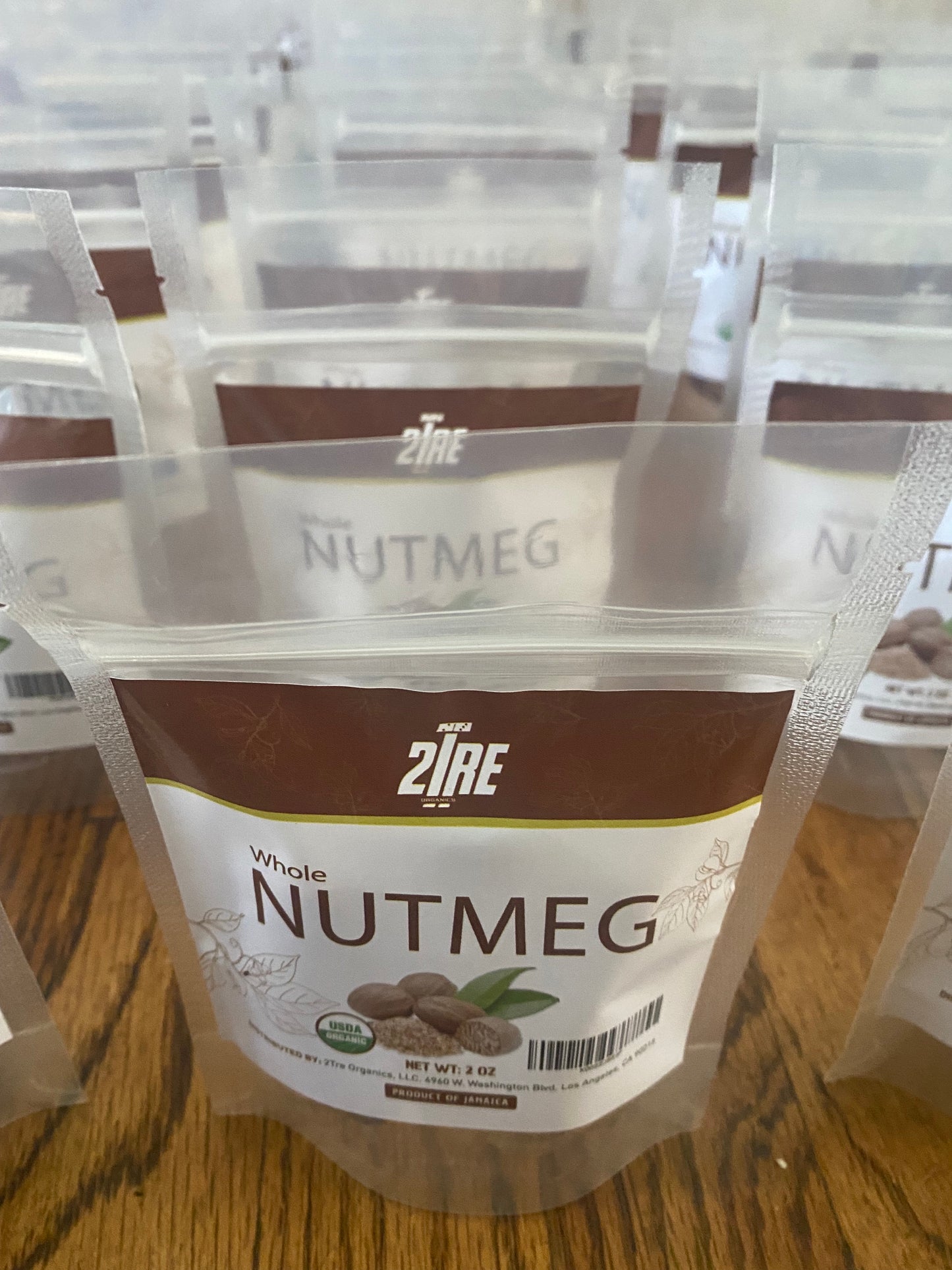 2Tre Organics Whole Nutmeg – USDA Organic, Non-GMO | Myristica fragrans | Resealable Bag